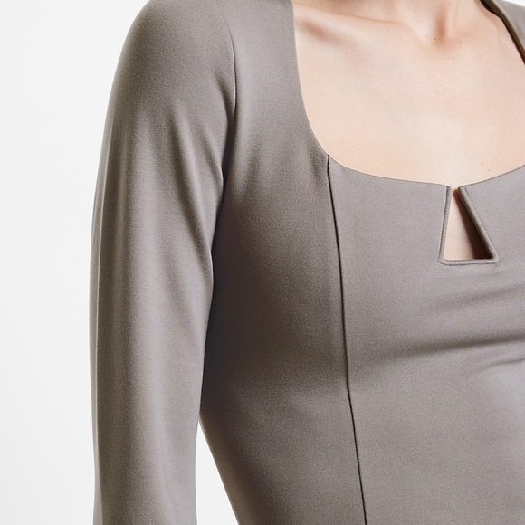 EXPRESS Long Sleeve Bodysuit - Picture 3 of 7